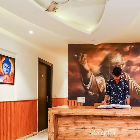 Hotel O Shri Sai Dillí Exteriér fotografie