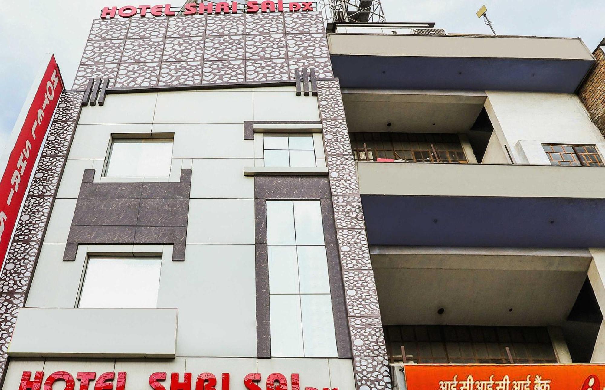 Hotel O Shri Sai Dillí Exteriér fotografie