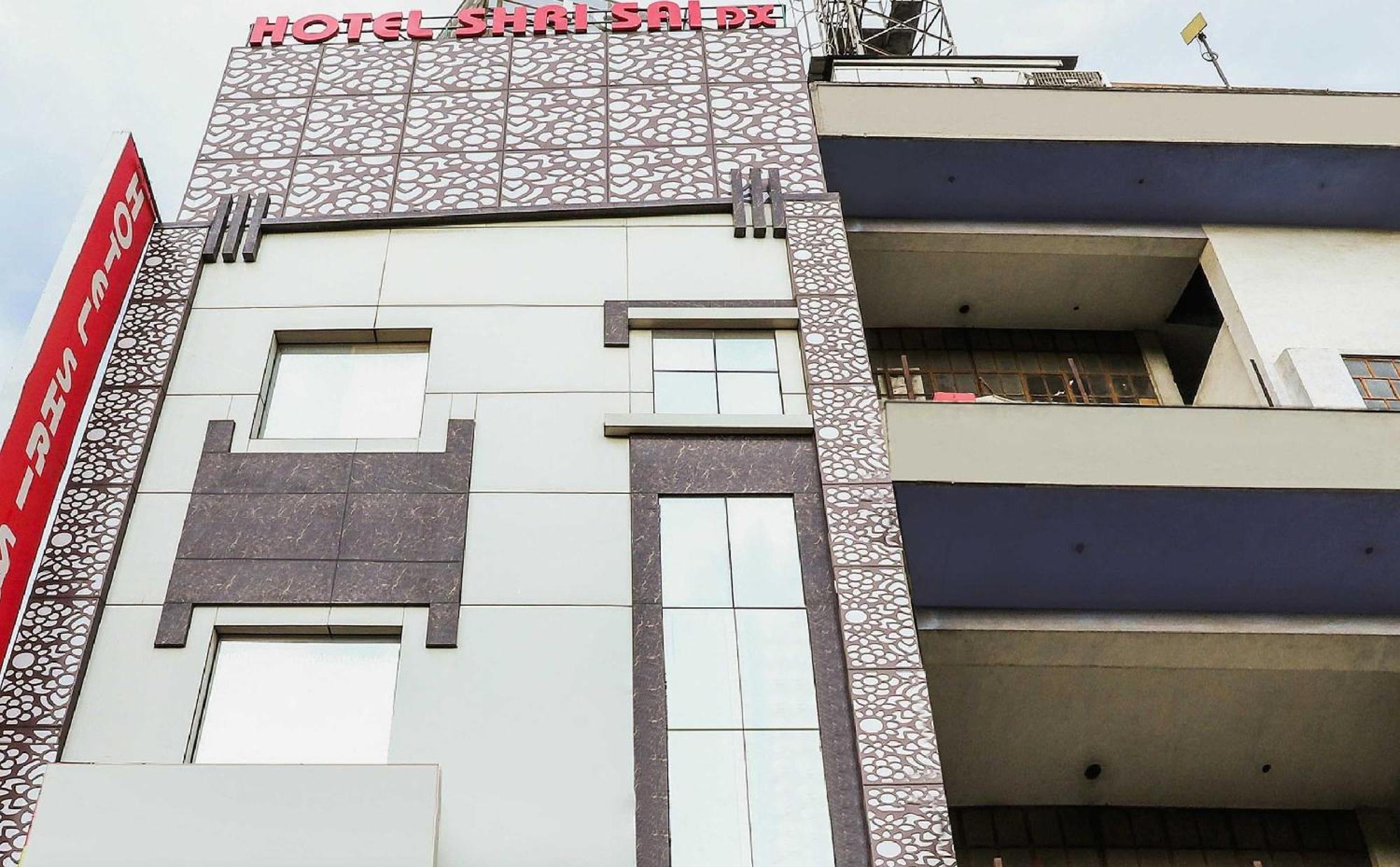Hotel O Shri Sai Dillí Exteriér fotografie