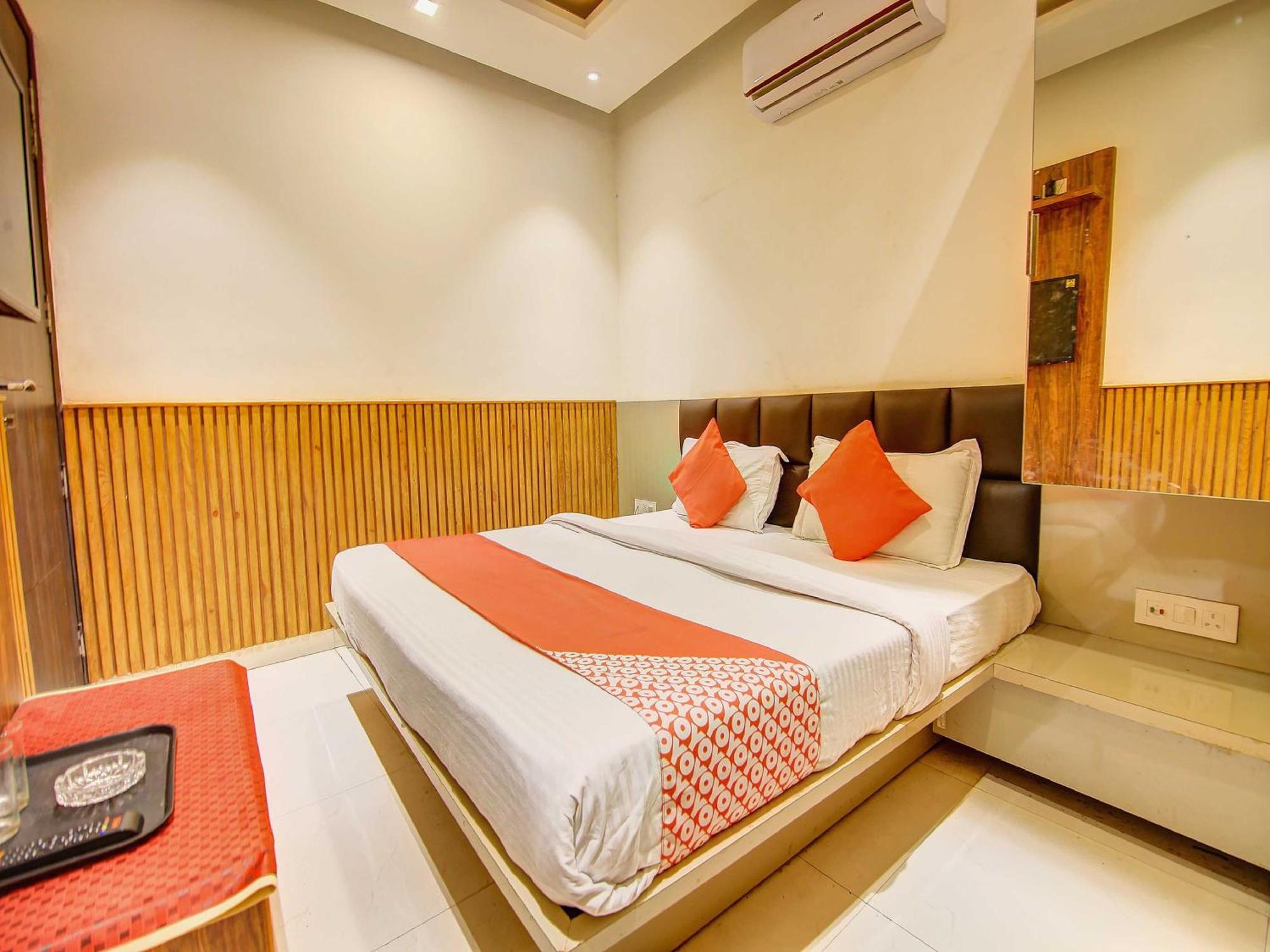 Hotel O Shri Sai Dillí Exteriér fotografie