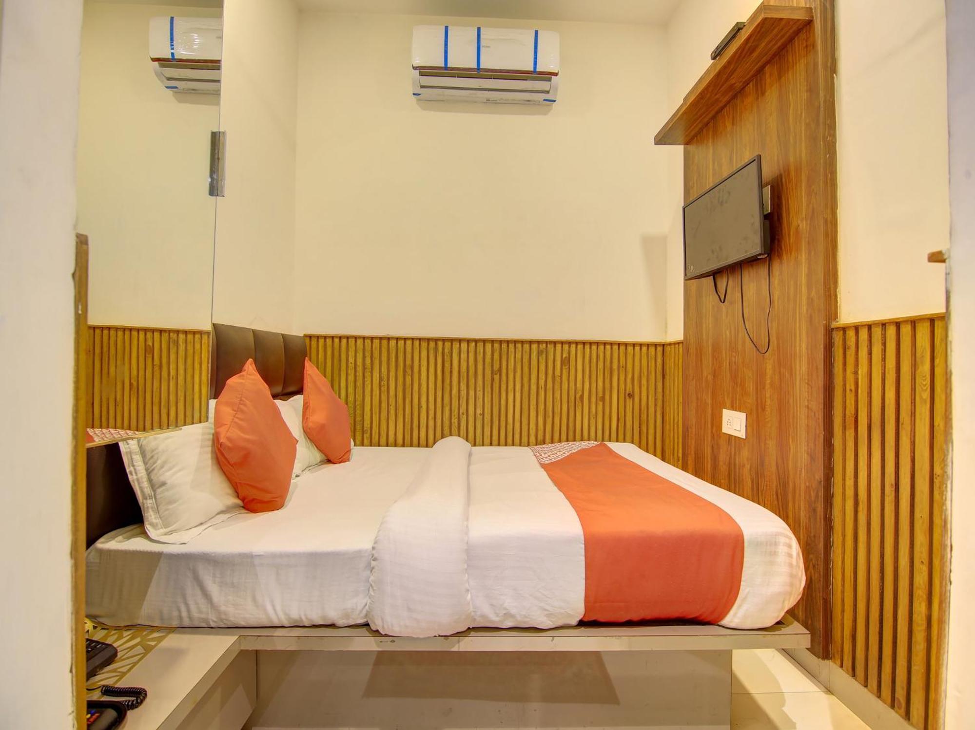 Hotel O Shri Sai Dillí Exteriér fotografie