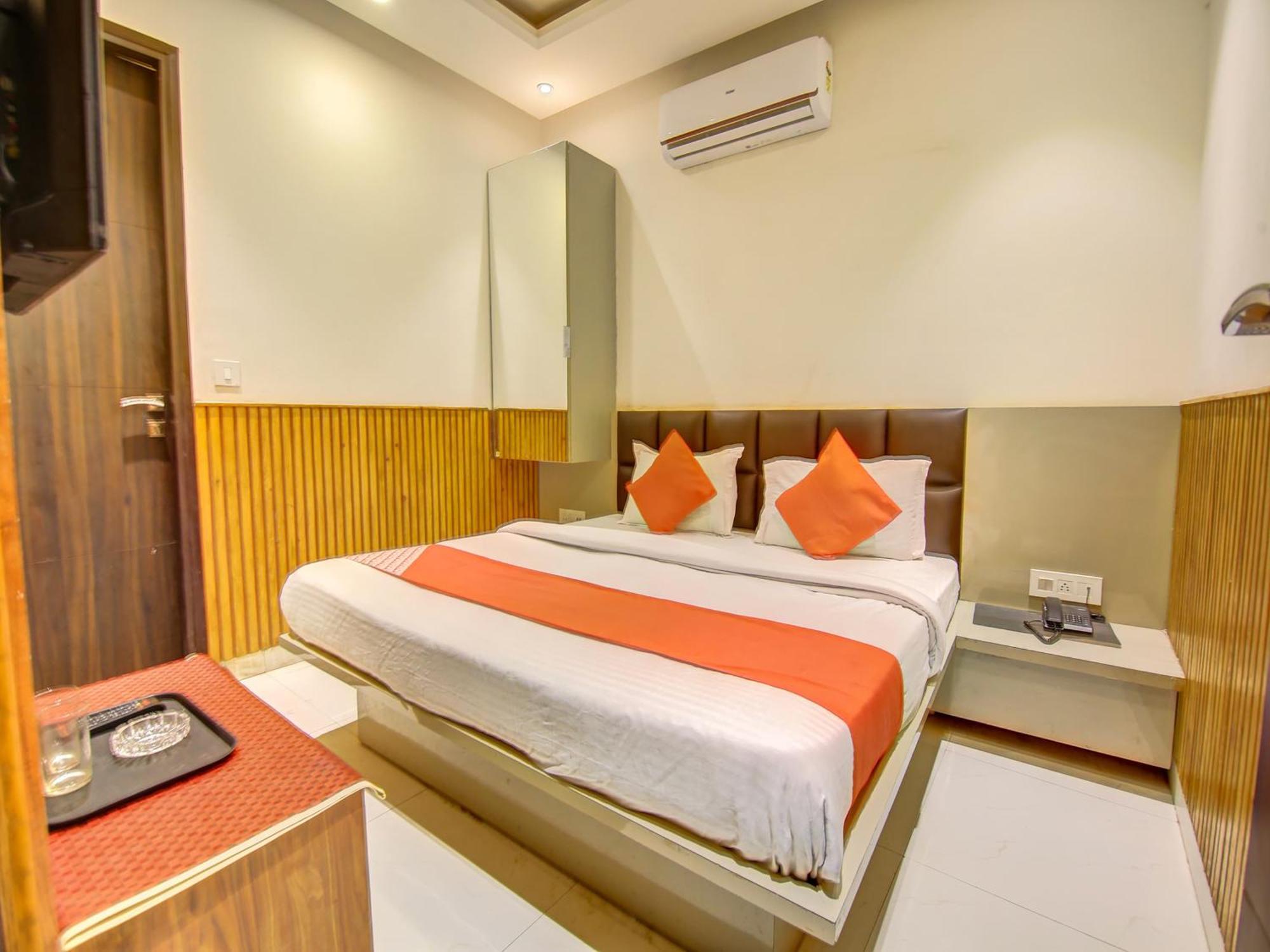 Hotel O Shri Sai Dillí Exteriér fotografie